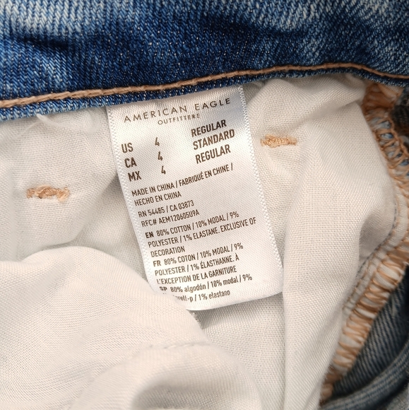 American Eagle Mom Straight Jeans size 4 Regular - Picture 7 of 8